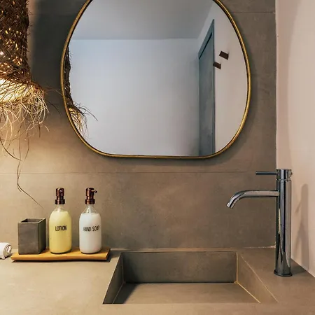 Tinosera Luxury Villa