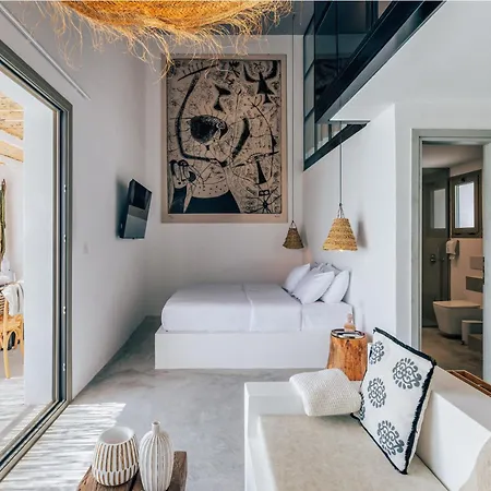 Tinosera Luxury Villa *