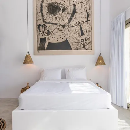 Tinosera Luxury Ájosz Szósztisz